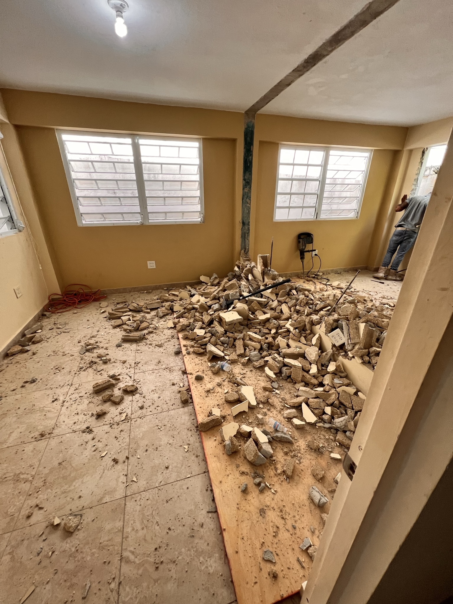 Proyecto de ROPO PR en Puerto Rico: sellado de techos, impermeabilización y remodelación