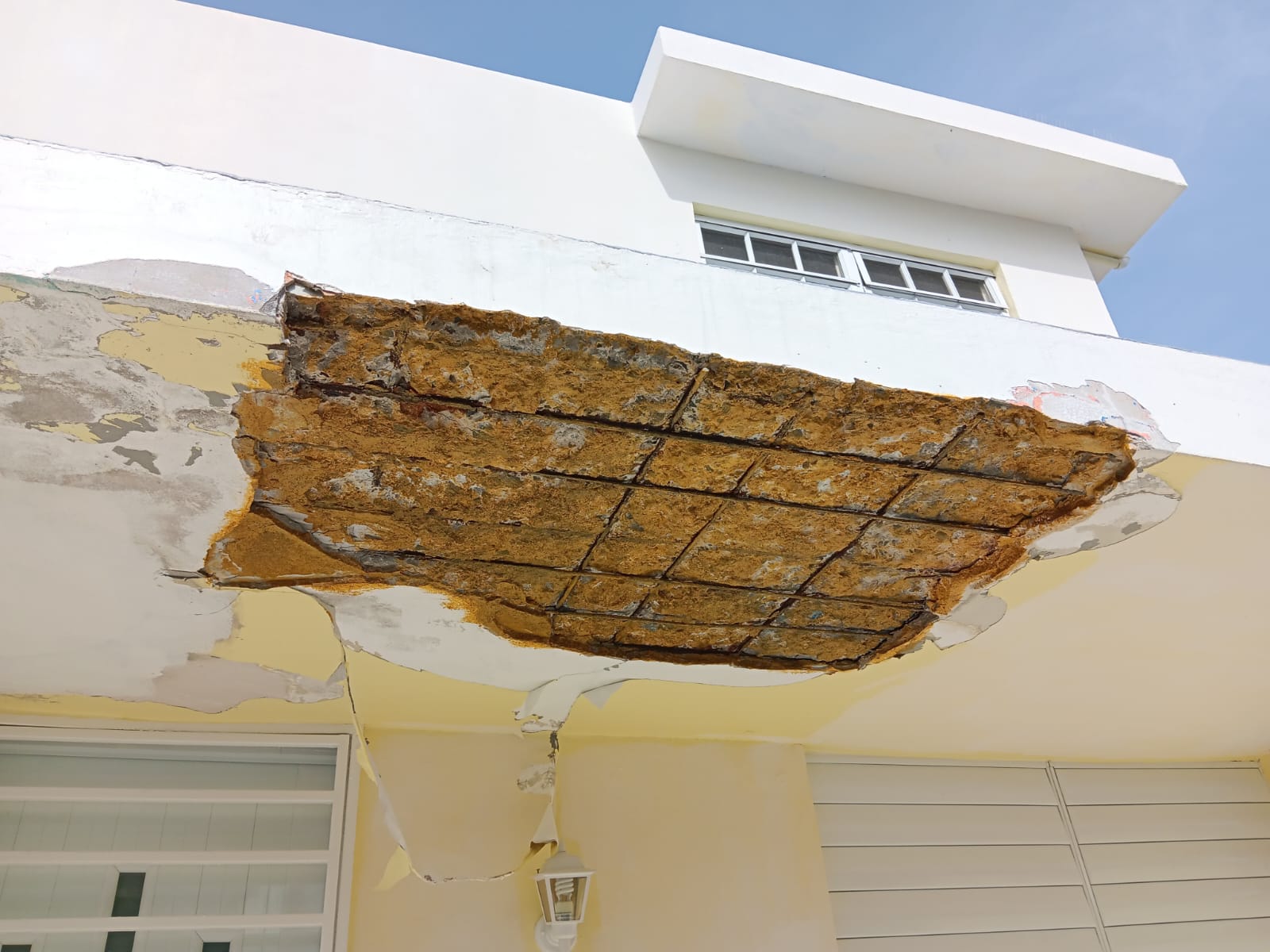 Proyecto de ROPO PR en Puerto Rico: sellado de techos, impermeabilización y remodelación
