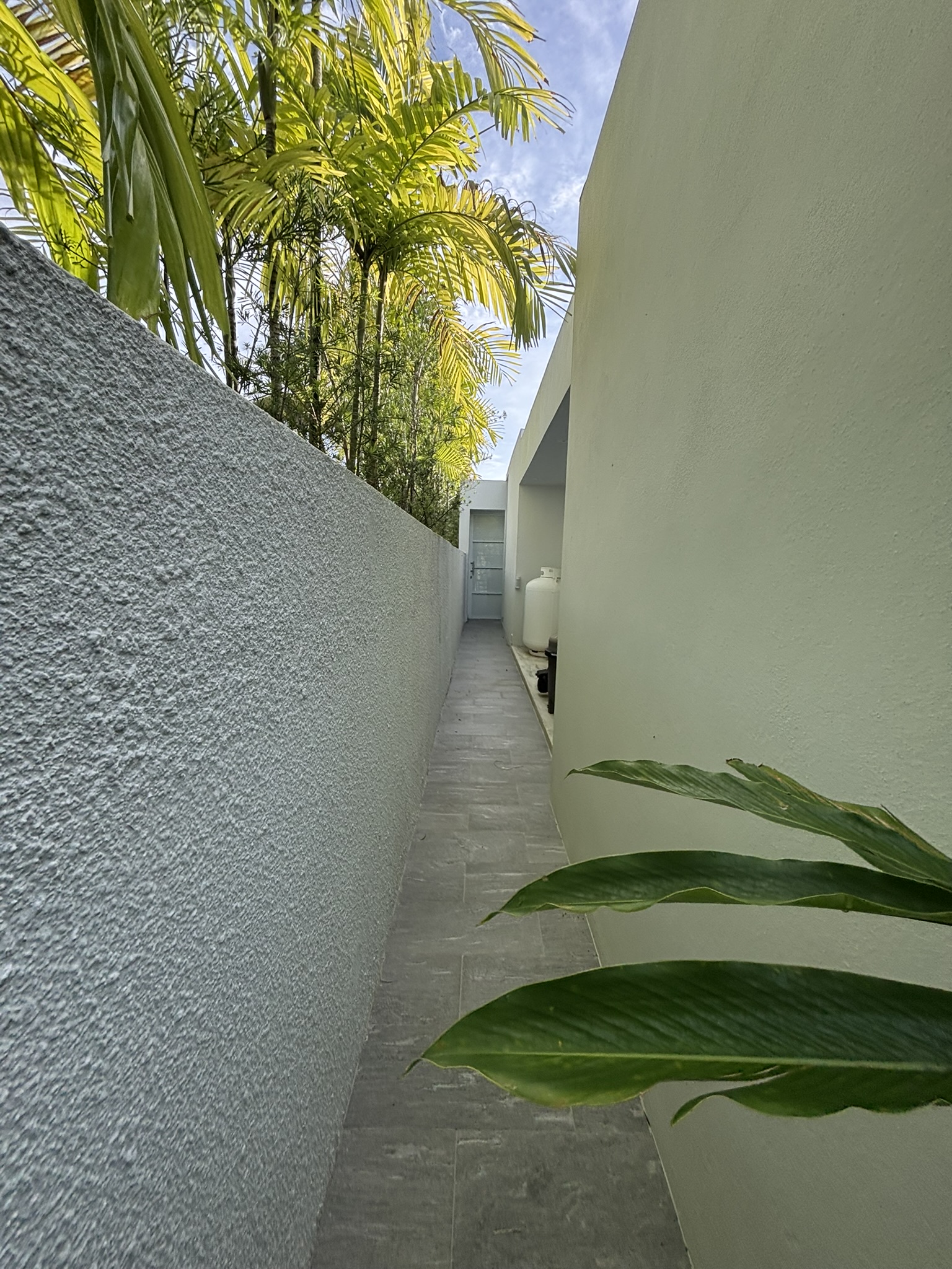 Proyecto de ROPO PR en Puerto Rico: sellado de techos, impermeabilización y remodelación